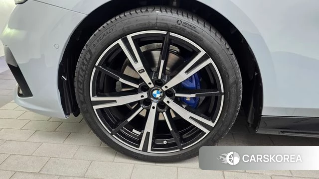 BMW 5 Series (G60) id 4681910 из Кореи 15
