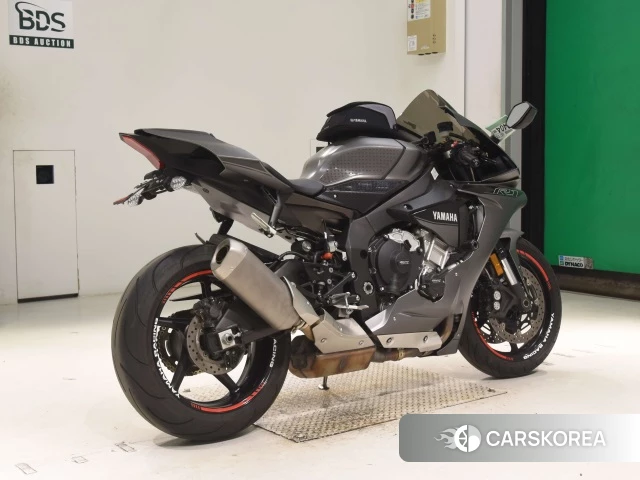Yamaha YZF-R1 2019 из Японии, фото 3