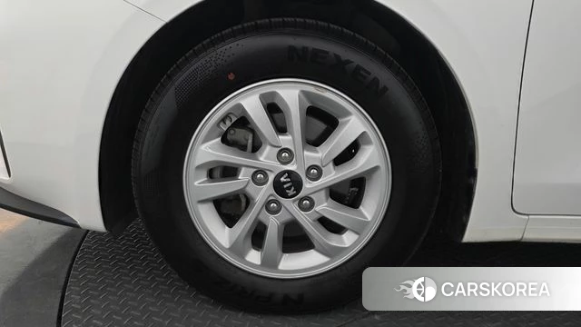 Kia Come New K3 id 4551384 из Кореи 30