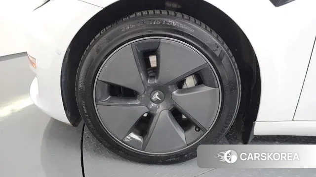 Tesla Model 3 id 3290797 из Кореи 15