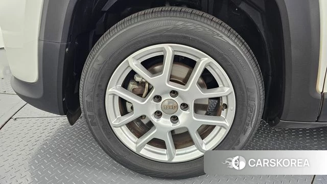 Jeep Renegade id 4741351 из Кореи 15
