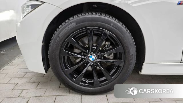 BMW 3 Series (F30) id 4318057 из Кореи 26