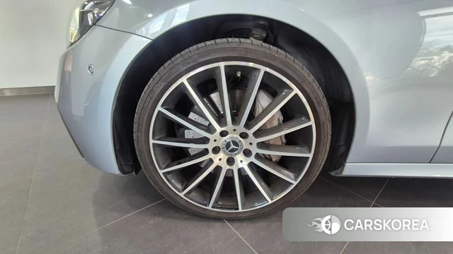 Mercedes-Benz E-Class W213 id 4482404 из Кореи 15