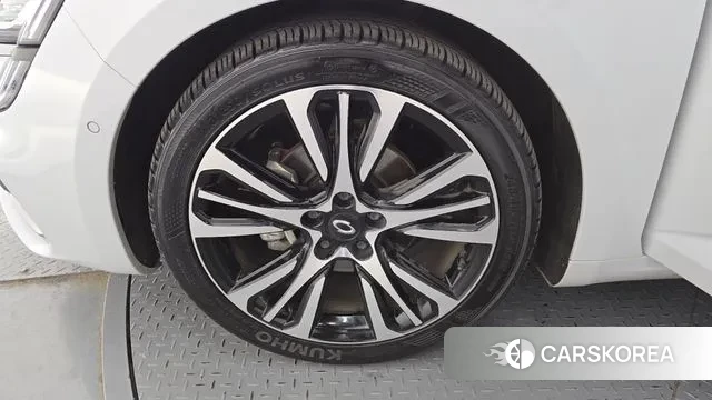 Renault Korea (Samsung) The New SM6 id 3765768 из Кореи 15