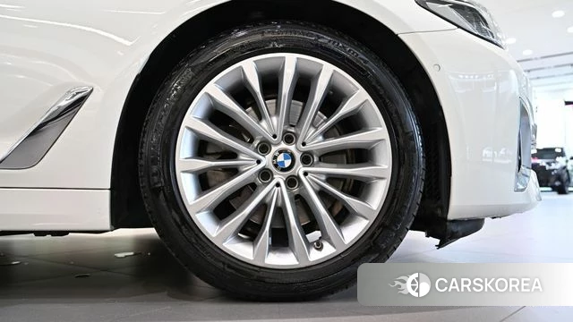 BMW 5 Series (G30) id 4769424 из Кореи 15