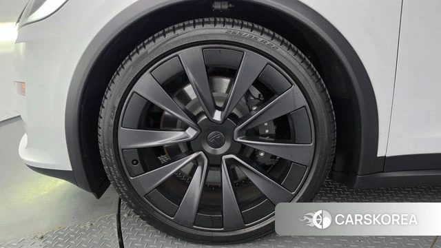 Tesla Model X id 4792439 из Кореи 28