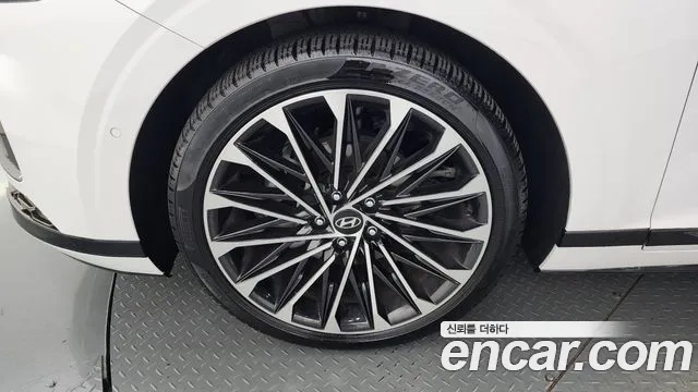 Hyundai Grandeur Hybrid (GN7) id 2920129 из Кореи 15