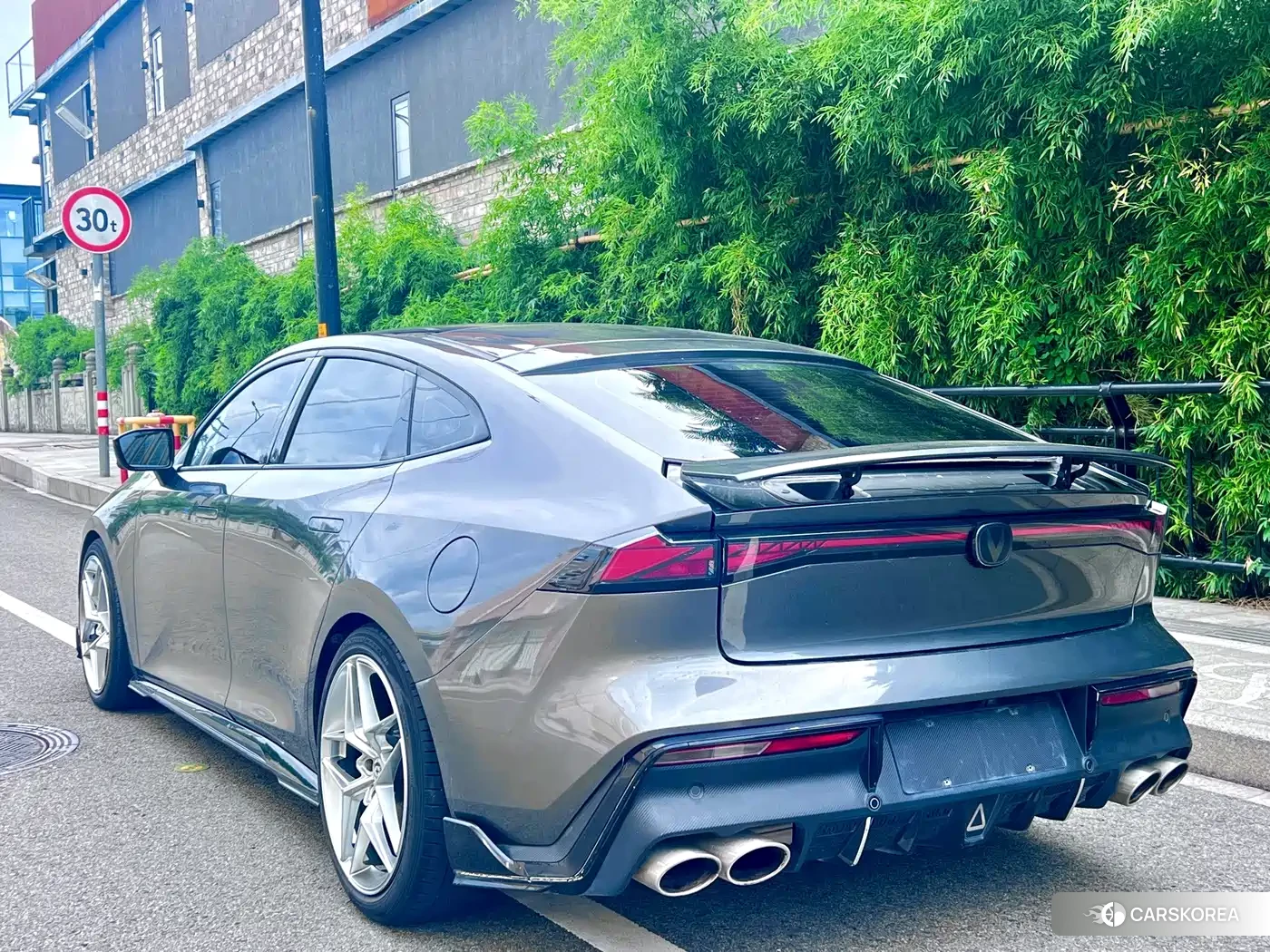 Chang'an UNI-V id 4634850 из Китая 10