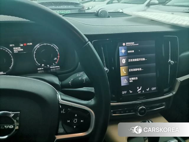 Volvo V90 2019 Серебристо-серый из Китая, фото 6