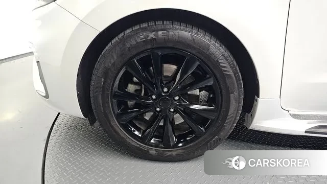 Kia The New Carnival id 3380565 из Кореи 15