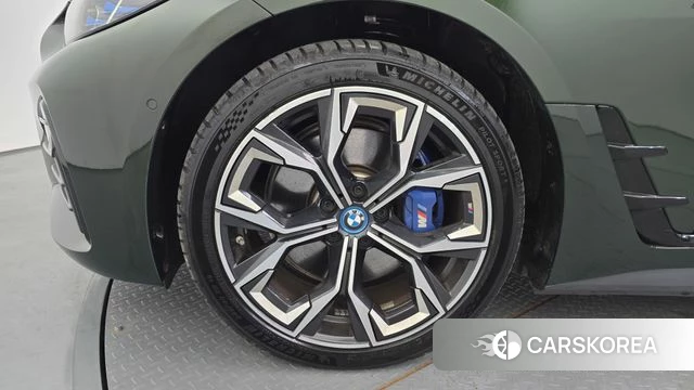 BMW i4 id 4762908 из Кореи 29