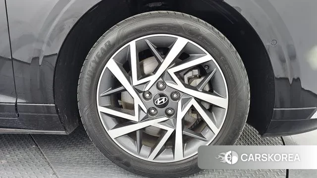 Hyundai Grandeur (GN7) id 3560602 из Кореи 15