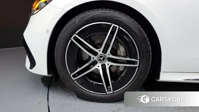 Mercedes-Benz E-Class W214 id 3163874 из Кореи 15