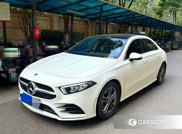 Mercedes-Benz Class A 2021 Белый из Китая, фото 5