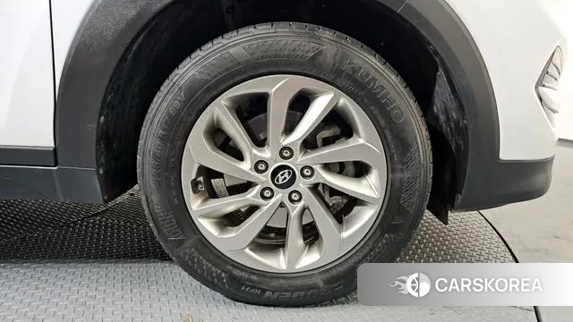 Hyundai All New Tucson id 3661897 из Кореи 15