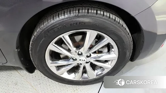 Kia The New Carnival id 3666857 из Кореи 15