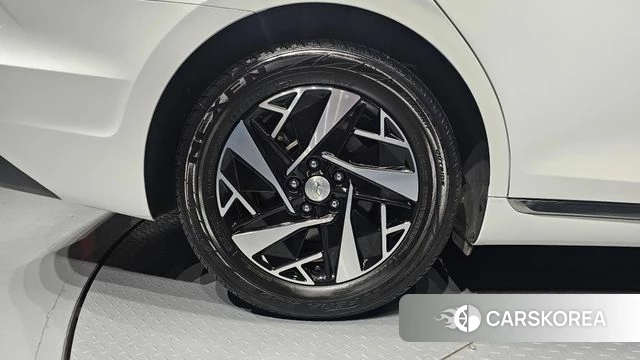 Hyundai The New Grandeur IG Hybrid id 4500972 из Кореи 15