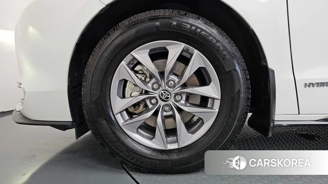 Toyota Sienna 4th Generation id 4692991 из Кореи 31