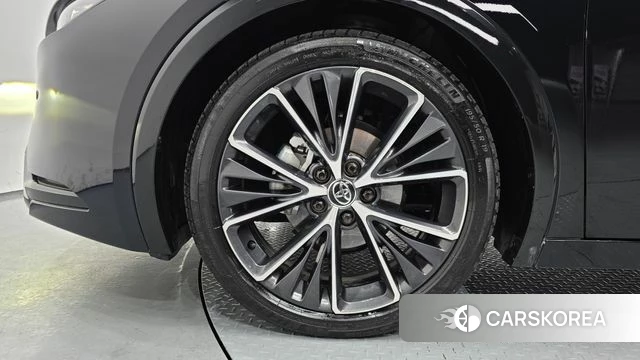 Toyota Prius 5th Generation id 3952711 из Кореи 15