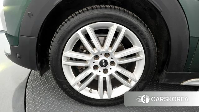 Mini Cooper D Countryman id 3942661 из Кореи 15