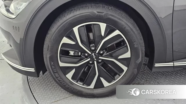 Kia EV6 id 3003114 из Кореи 15