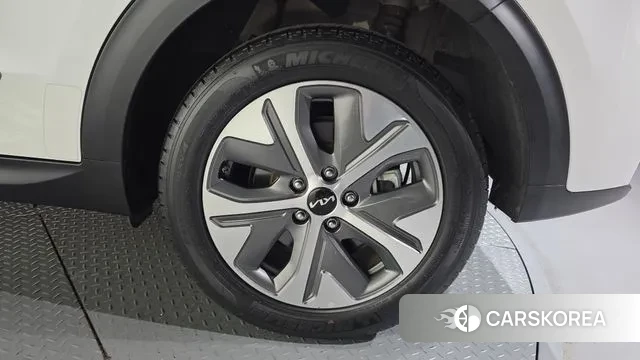 Kia Niro EV id 3261597 из Кореи 15