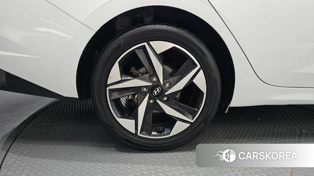 Hyundai Avante Hybrid (CN7) id 4671106 из Кореи 15