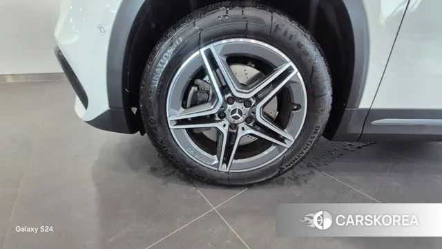 Mercedes-Benz GLA - Class H247 id 3448929 из Кореи 14