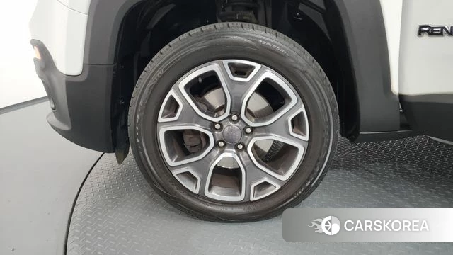 Jeep Renegade id 4502526 из Кореи 15