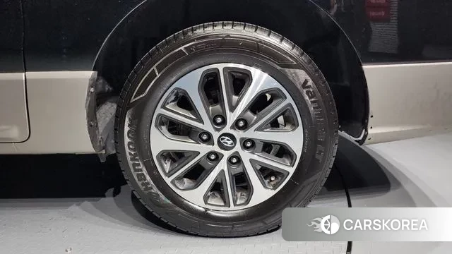 Hyundai The New Grand Starex id 2985906 из Кореи 15