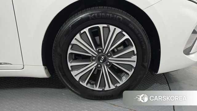 Kia K7 Premier Hybrid id 3801123 из Кореи 15
