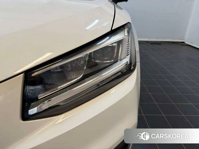 Audi Q2L id 4263434 из Китая 10