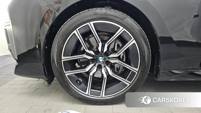 BMW 7 Series (G70) id 4649795 из Кореи 32
