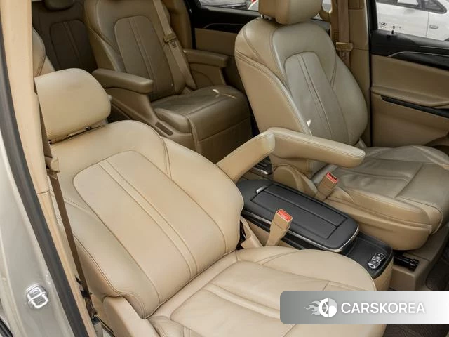 Buick GL8 id 4253898 из Китая 8
