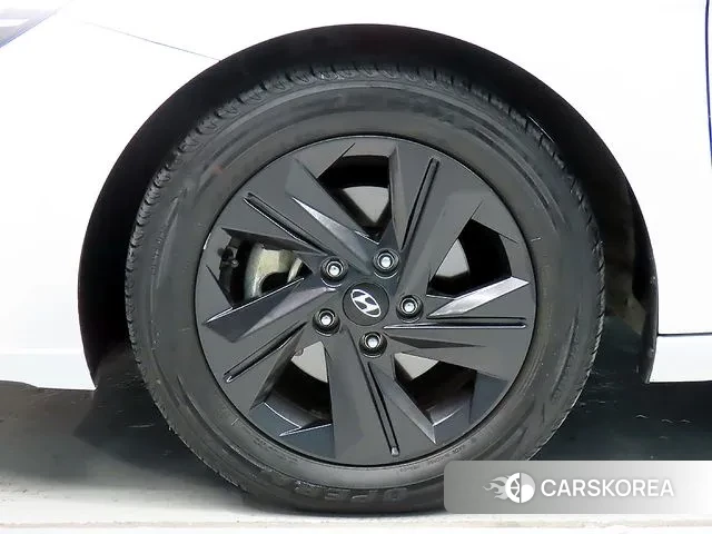 Hyundai Avante (CN7) id 3406965 из Кореи 15