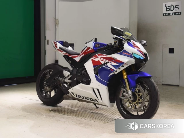 Проданный Honda CBR1000RR-R FIREBLADE SP 2022 из Японии, фото 4