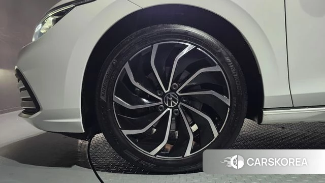 Volkswagen Golf 8th Generation id 3805867 из Кореи 15