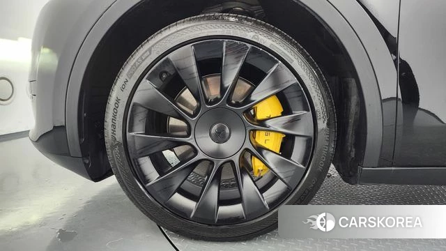 Tesla Model Y id 4854135 из Кореи 28