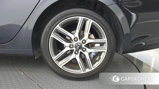 Kia Come New K3 id 4708678 из Кореи 15