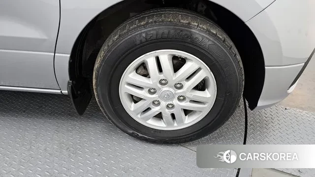 Hyundai The New Grand Starex id 3557713 из Кореи 15