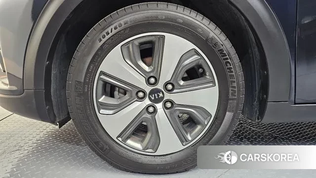 Kia The New Niro id 3505136 из Кореи 15