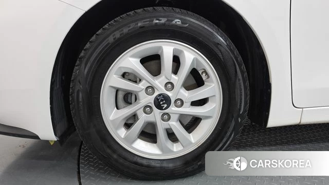 Kia Come New K3 id 4780487 из Кореи 24