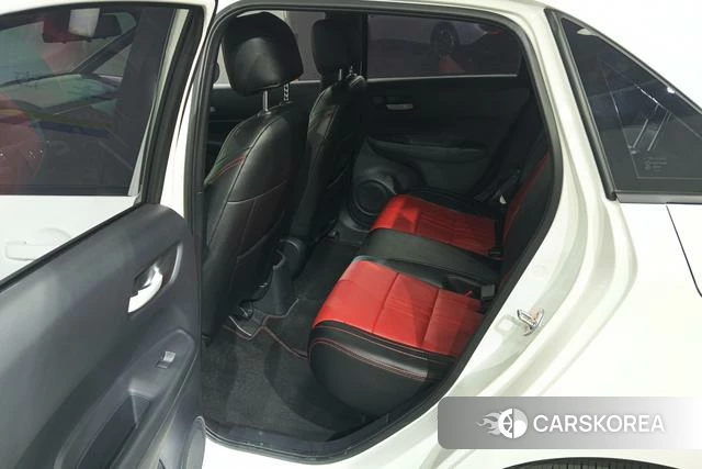 Honda Fit id 4213442 из Китая 12