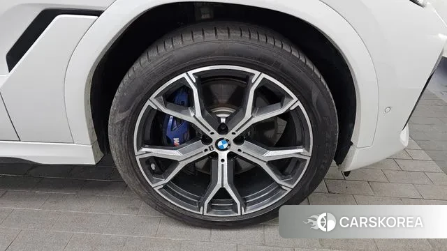 BMW X6 (G06) id 3702946 из Кореи 15