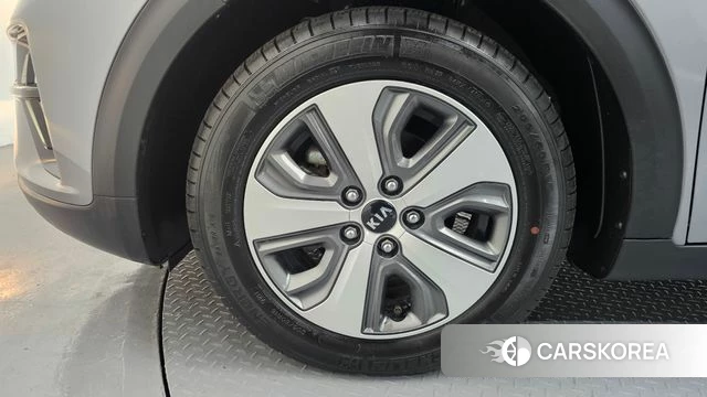 Kia The New Niro id 3965899 из Кореи 15