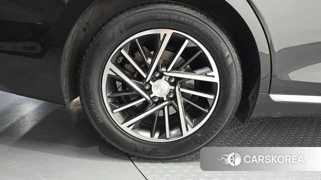 Hyundai The New Grandeur IG id 4429709 из Кореи 25