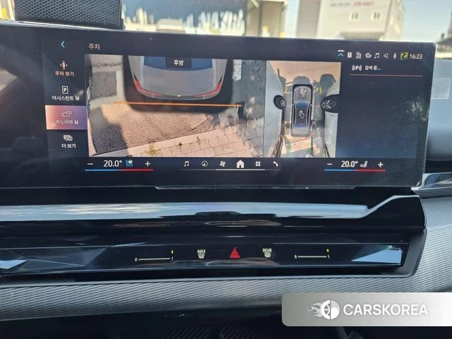 BMW 5 Series (G60) 2024 Серебристо-серый из Кореи, фото 5