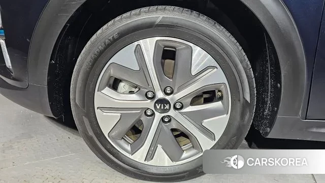 Kia Niro EV id 3242801 из Кореи 15