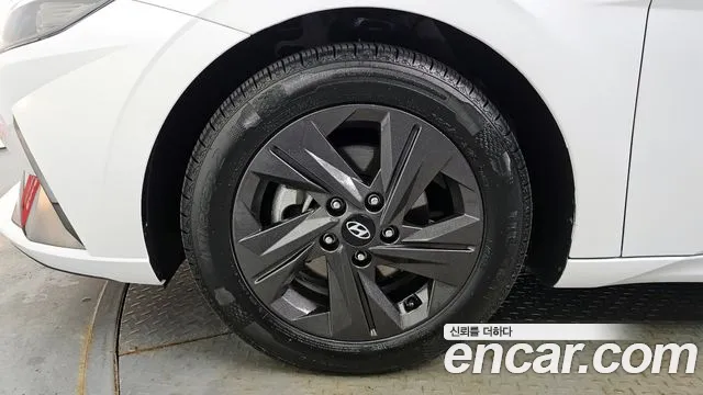 Hyundai Avante Hybrid (CN7) id 2712002 из Кореи 15