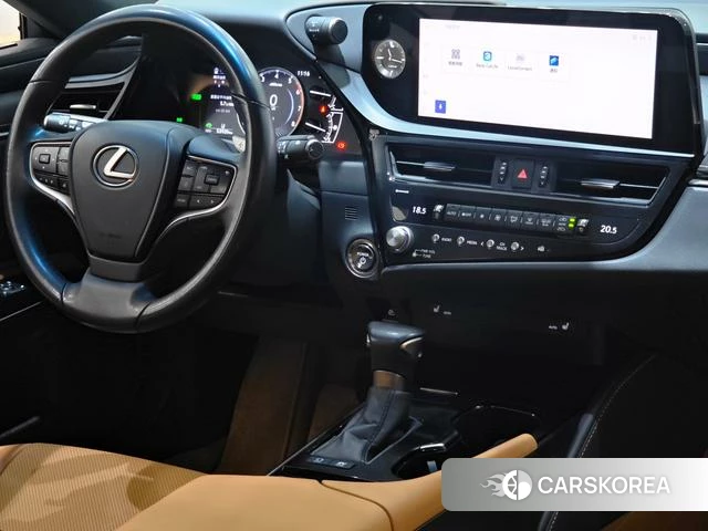 Lexus ES id 4273983 из Китая 7